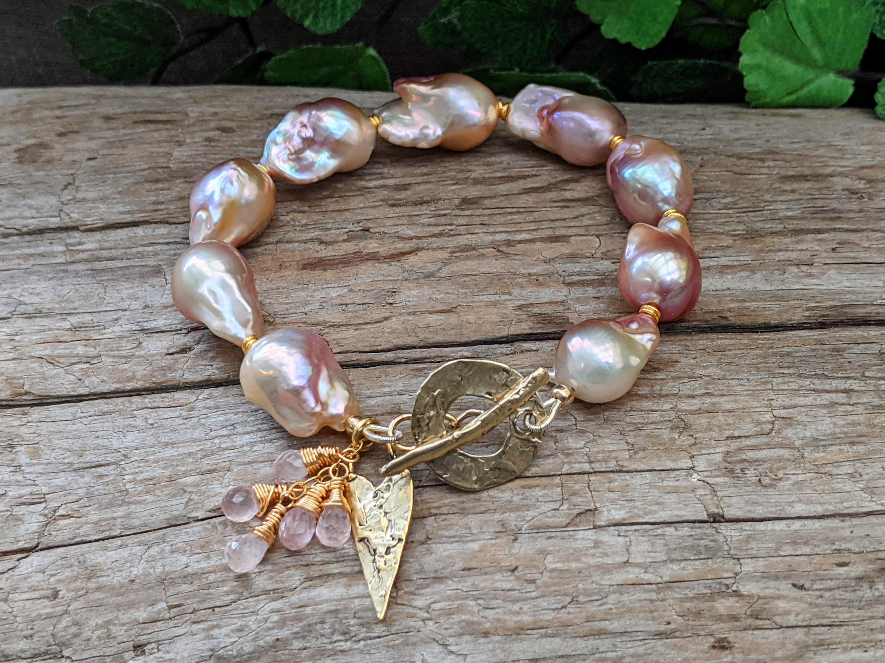 大きなバロックパールブレスレット、ゴールドピンクのバロックパール