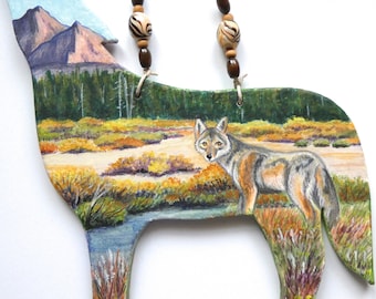 Howling Coyote Wall Hanging: Yellowstone Park Art Ornament