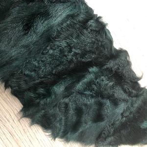 4x5’’ Dyed Green Emerald Persian Lamb Fur Paws Piece Craft Winter Accessory n.10