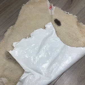 Fashion Natural Sheepskin Shearing Skin white Lacquered Patent Leather Craft