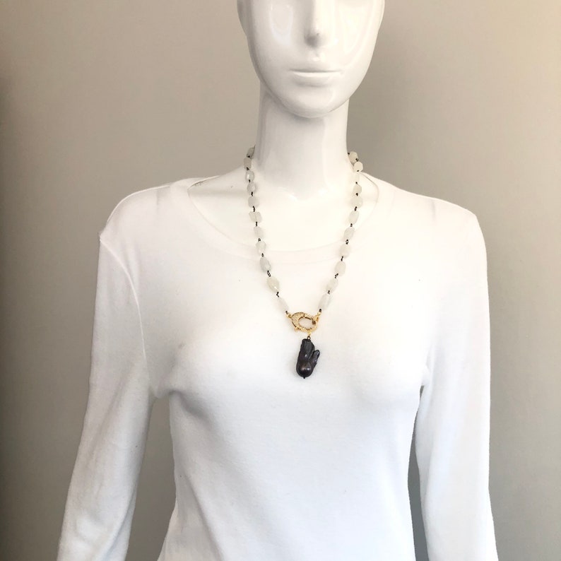 Short Moonstone Chain Black Baroque Pearl Necklace, Baroque Pearl Necklace, Natural Gemstone Necklace, Pearl Statement Necklace , Boho Chic image 5