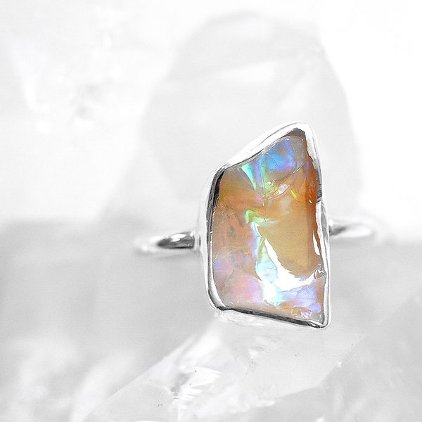 Opal ring Raw Opal ring Opal jewelry Natural Opal ring Rough Opal ring Raw stone ring Crystal ring Raw mineral ring Opal jewellery Welo Opal