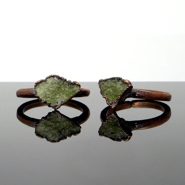 Moldavite ring Moldavite jewelry Raw Crystal ring Raw gemstone ring Raw stone ring Crystal ring Mineral ring Copper ring size US 8 and 9