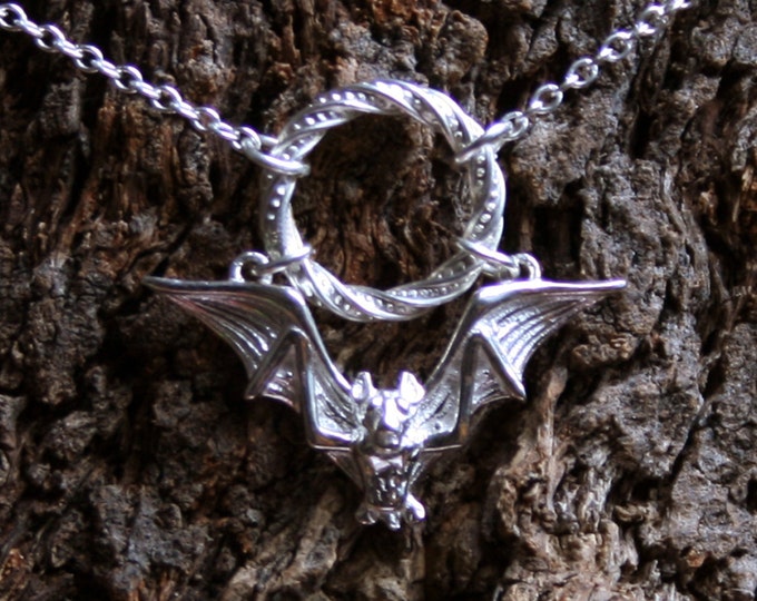 Gothic Bat ~ Discrete Fancy O ring Day Collar / Slave Necklace. Sterling silver. Story of 'O' collar. Captive ring collar. Choker / necklace