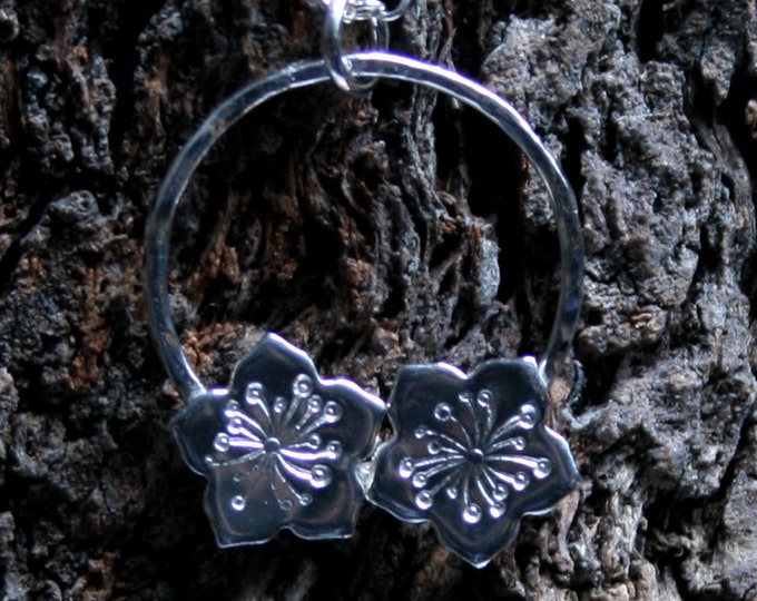 Hibiscus Blossom pendant. Eco friendly Sterling Silver 'Forest friends' collection. Exclusive design. Floral pendant. Two little flowers.