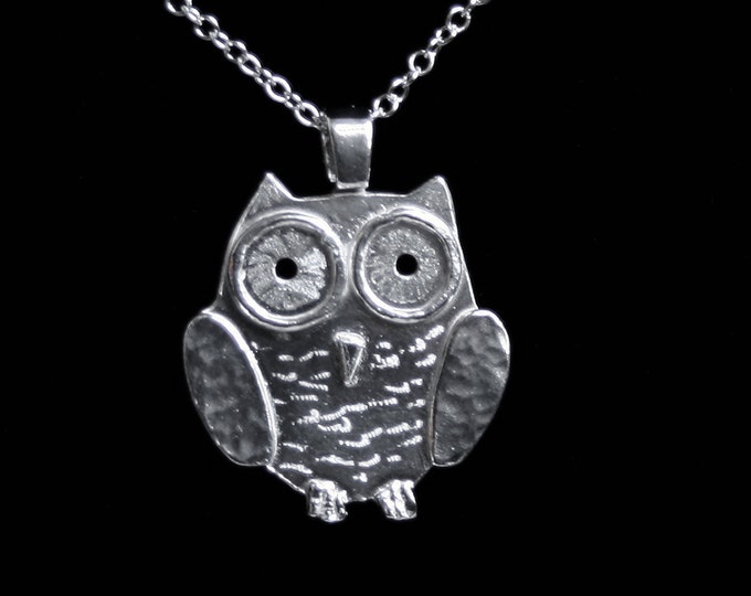 Traditionally handmade 'Owlet collection' 'Owl Mom' Pendant. Cute engraved 3D owl. Fully UK Hallmarked Eco friendly recycled sterling silver