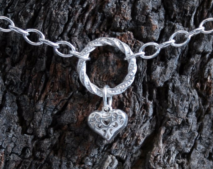 Heart of Hearts. Discrete PERMANENTLY LOCKING Fancy 'O' ring Day Collar / Slave Necklace. Sterling silver. Little puffed Heart.