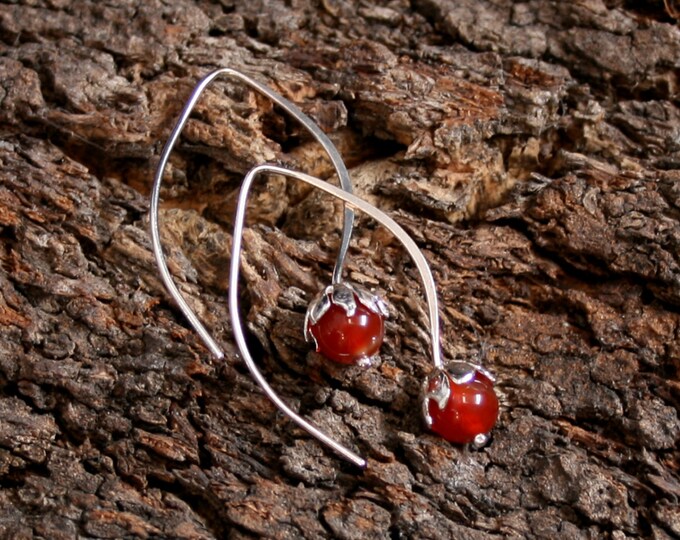 Daisy Drop. Sterling Silver & Carnelian floral drop earrings. Exclusive design. Red-Orange Flower drops. Choose natural or blackened silver