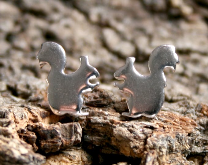 Little Squirrel. Sterling Silver stud earrings. 'Forest friends' collection. Sitting Squirrel. Small ear studs. Tiny studs. Little squirrels