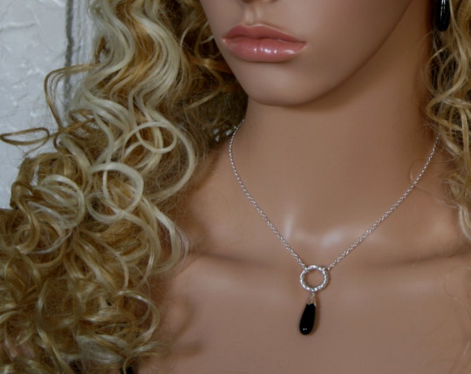 Discrete, gemstone 'Classic Elegance' dropper FANCY 'O' Ring Day Collar / Slave Necklace. Sterling silver Story of 'O'  choker or necklace.