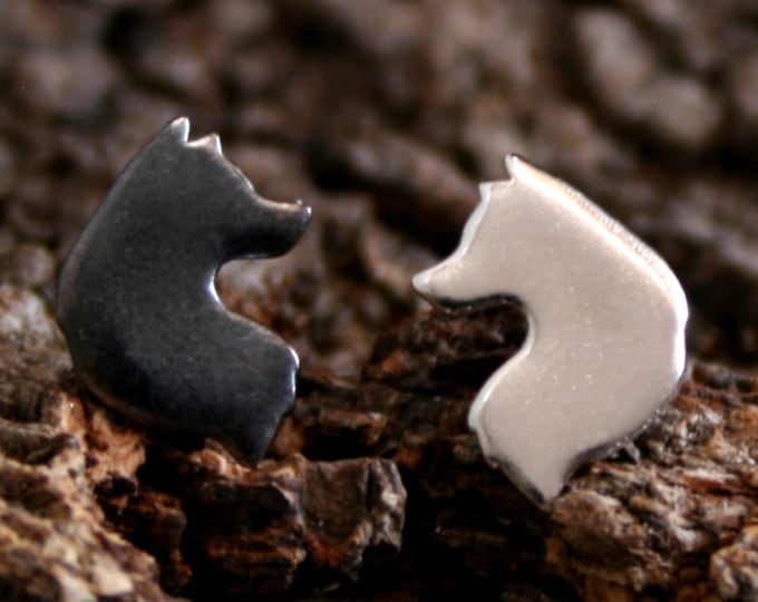 Wolf's Head. Sterling Silver ear studs. 'Forest friends' collection. Exclusive design. Tiny wolves. Eco-friendly. Natural or Black silver