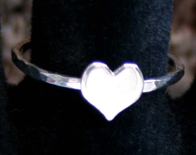 Love Heart ~ Sterling Silver Statement / stacking ring. Mothers day / Birthday / Valentines / Romantic gift / Push gift / I love you