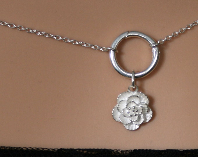 Camellia ~ Discrete O ring waist chain. Sterling silver. Eternity ring / Infinity ring. BDSM belly chain. Pretty Flower. Floral waist chain