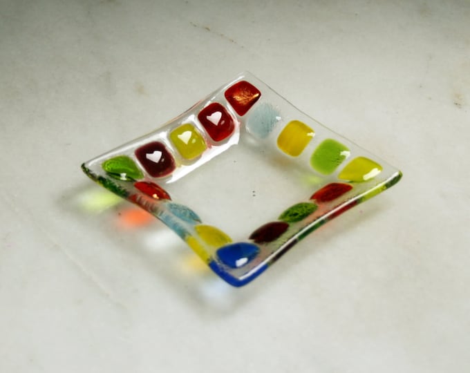 Bejewelled (D8), mosaic series, fused glass ring dish / earring dish in a range of vibrant hues. Red/Yellow/Orange/Green/Blue.