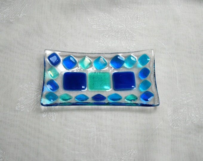 Summer Seas (D3), mosaic series, fused glass soap / trinket / sushi / chocolates dish in a range of blues. Bathroom / Kitchen / Bedroom