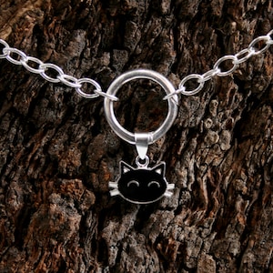 Sir&#39;s Kitten. PERMANENTLY LOCKING Black Cat discrete O ring Sterling silver Day Collar / Slave Necklace / choker. Infinity / Eternity ring.