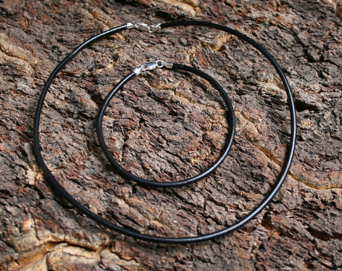 Thick 3mm Black leather bracelet for big hole lampwork beads. Sterling silver fittings. Choose length. Strong Bracelet. Charm bead bracelet.
