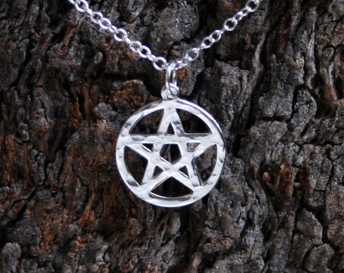 SMALL Pentacle Pendant ~ Sterling Silver Pentagram necklace. Choose Hammered or plain finish.