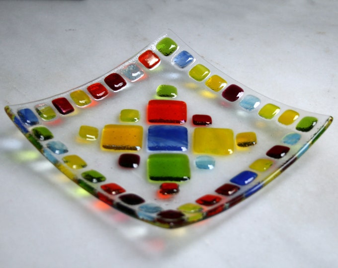 Bejewelled (D1) mosaic series fused glass trinket / sushi plate in a range of vibrant hues. Red/Yellow/Orange/Green/Blue 14.5x14.5 cm square