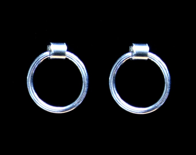 Discrete Unisex Slave stud Earring. 'Story of O' BDSM O ring earrings. Sterling silver. Discrete and elegant.