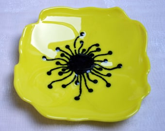 Meconopsis cambrica - The Welsh Poppy. Wildflower series. An exclusive, fused glass, poppy shaped bowl in yellow with bold black stamens.