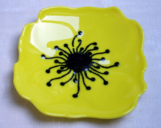 Meconopsis cambrica - The Welsh Poppy. Wildflower series. An exclusive, fused glass, poppy shaped bowl in yellow with bold black stamens.