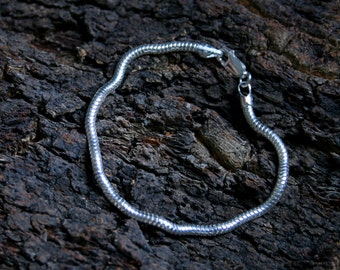 Thick 3mm sterling silver snake chain bracelet for my big hole lampwork beads. Lampwork bead Bracelet. Charm bead bracelet. 7 1/4 inch 18 cm