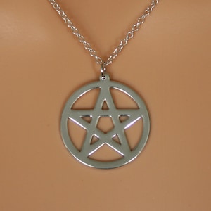 Pentacle Pendant ~ Sterling Silver Pentagram. Choose Hammered or plain finish.