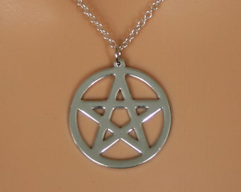 Pentacle Pendant ~ Sterling Silver Pentagram. Choose Hammered or plain finish.