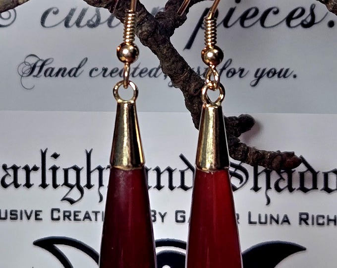 Classic Elegance; Victorian style 9ct Gold and Carnelian Slender Teardrop Earings.