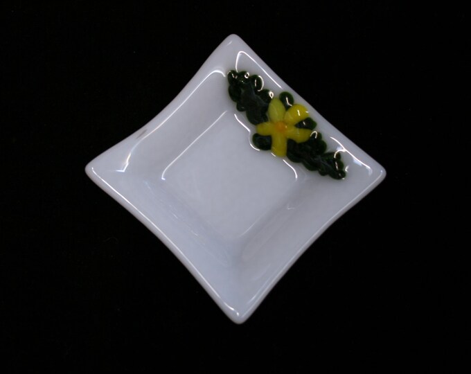 Flora Square Mini, in Yellow ~ A hand made fused glass trinket / ring / earring / sushi dip dish. Raised flowers and green leaves on white