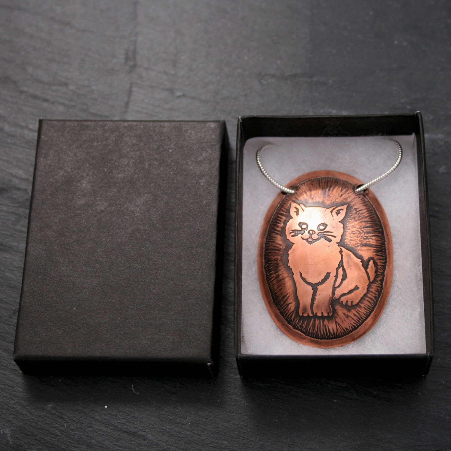 Xanadu Designs Happy Kitty Cat Antiqued Silver Plated Charm Pendant - Bulk Options (10, 20, 50 Pcs)