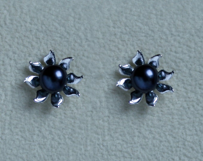 Handmade 'Ma Petite Fleur' earrings. Traditionally hand made sterling silver flower stud earrings with Black pearls, for pierced ears