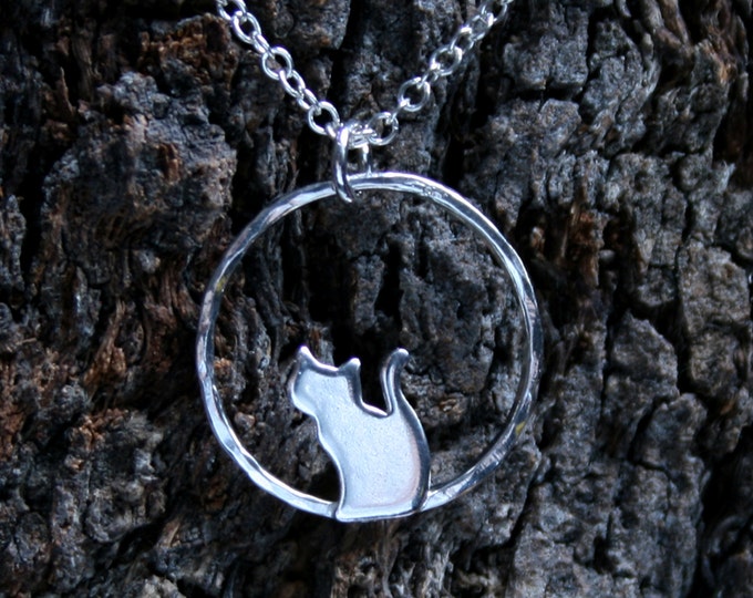 Little Cat Pendant. Eco friendly Sterling Silver. 'Forest friends' collection. Exclusive design. Sitting cat. Crazy cat woman pendant!