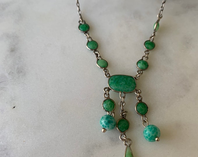 Vintage pale green necklace