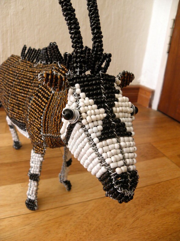 アフリカンハンドメイド ビーズ動物オブジェ 4点セット