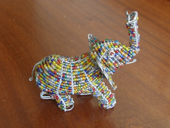 African beaded wire animal sculpture deals