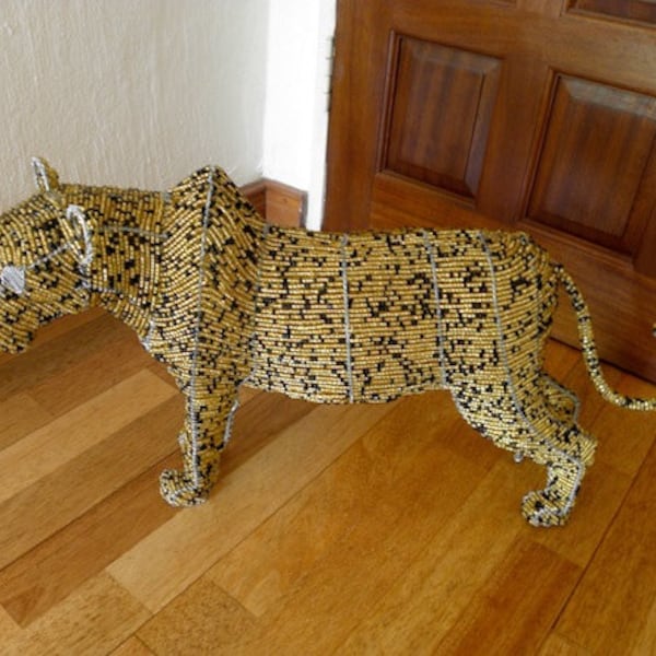 African Beaded Wire Animal Sculpture - LEOPARD MEDIUM - Natural