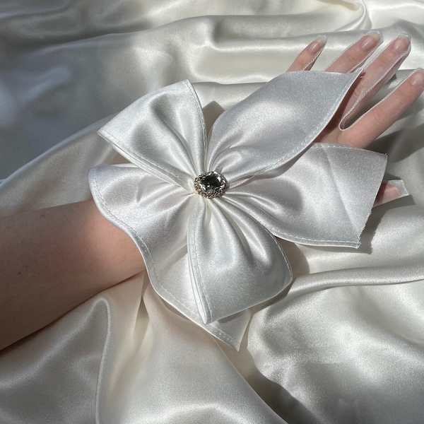 IVOIRE NOEUD blanc à volants en satin gants de poignet courts DECLARATION à froufrous de mariage fête danse performance costume burlesque drag cosplay