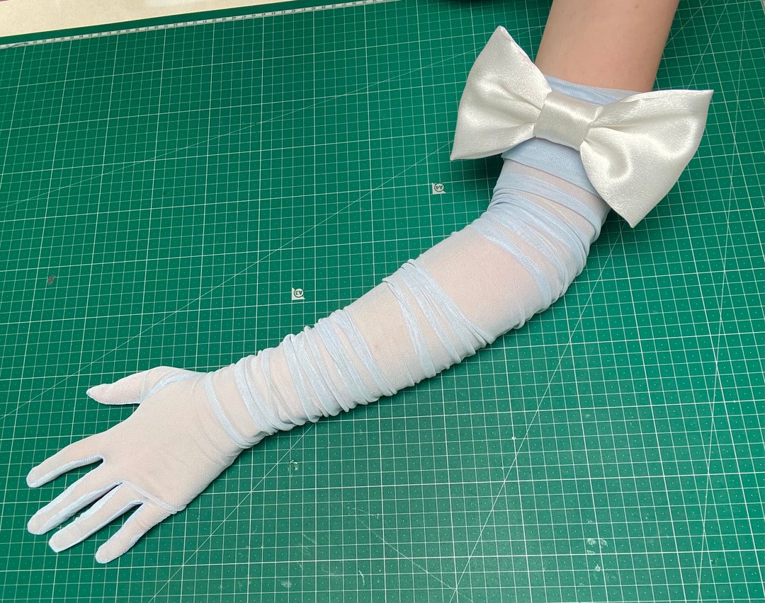 WOOL GLOVES BLACK ATTACHED BUTTERFLY BOW 215146