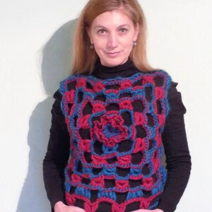 CROCHET PATTERN Lacy Broomstick Crochet Top with a Felt Flower for Women