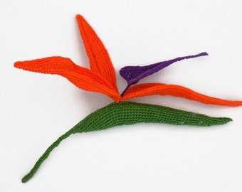 CROCHET PATTERN Crocheted Strelitzia Flower for Decor, Bouquets or Jewelry