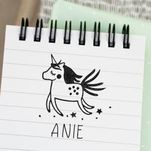 Timbro piccolo con nome unicorni x nomi