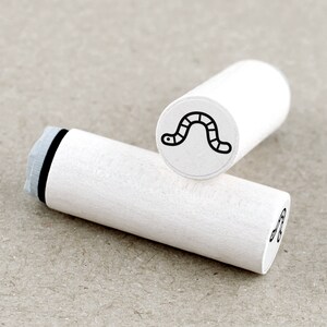 Ministempel Regenwurm
