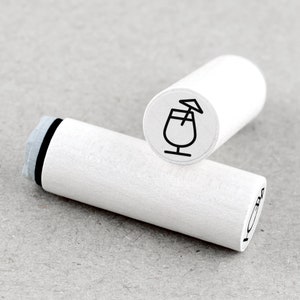 Bicchiere da cocktail con mini timbro