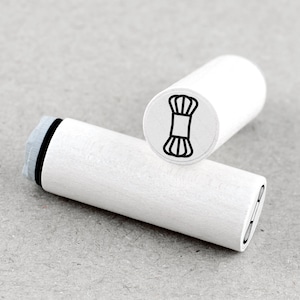 Fil de laine mini tampon
