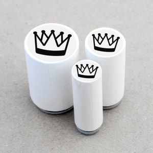 Mini Rubber Stamp Crown image 2