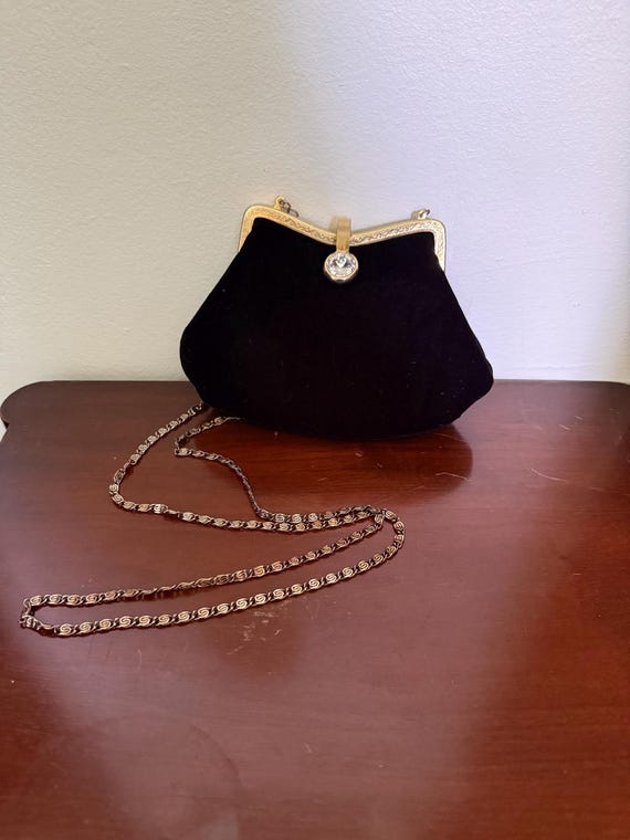 Beautiful Vintage Carla Marchi clutch