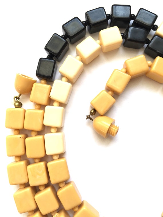 Art Deco Celluloid Long Cubic Necklace 1930s 1940s - image 2