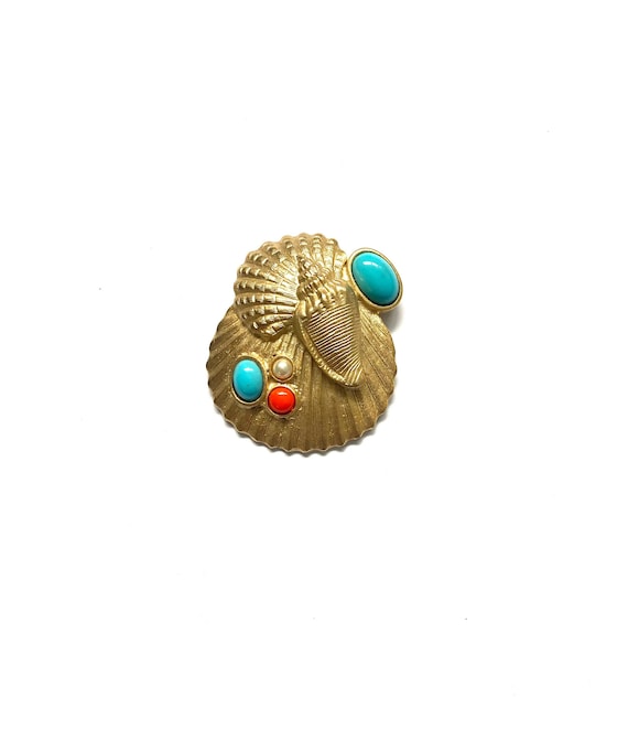Vintage Seashell Brooch Turquoise Coral Cabachons